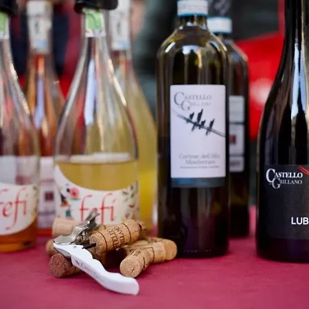 Castello Di Grillano Овада