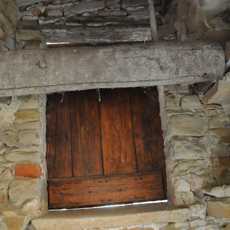 Castello Di Grillano Farm stay