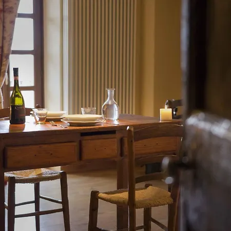 Castello Di Grillano Фермерский дом