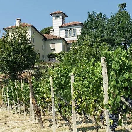 Çiftlik konaklama Castello Di Grillano Ovada