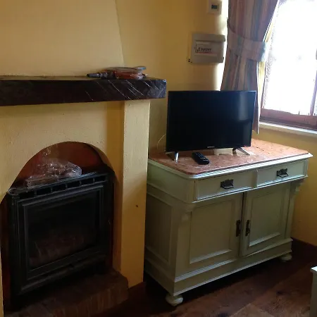 Castello Di Grillano Çiftlik konaklama