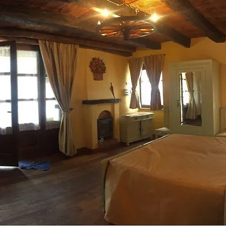 Castello Di Grillano Овада