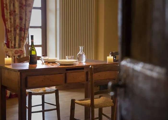 Castello Di Grillano Κατάλυμα σε φάρμα